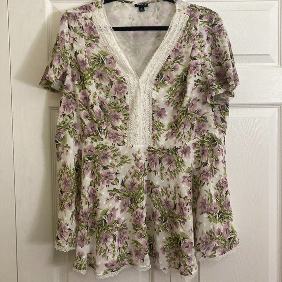 Torrid Floral Blouse Lace Boho Plus Size Size 1 Purple Green White - Picture 1 of 3